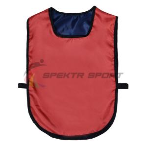 Купить Манишка футбольная двусторонняя универсальная Spektr Sport красно-синяя в Кашине 